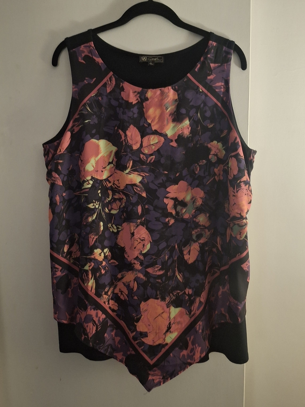 DG2 Diane Gilman Sleeveless Floral Printed Top - Black with Purple & Coral